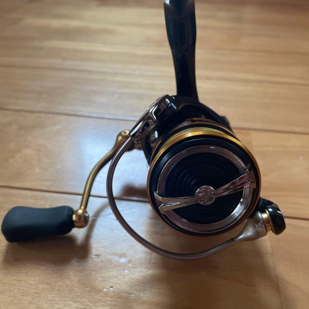 DAIWA LEGALIS LT 2500S-XH ラインPE0.8号巻き