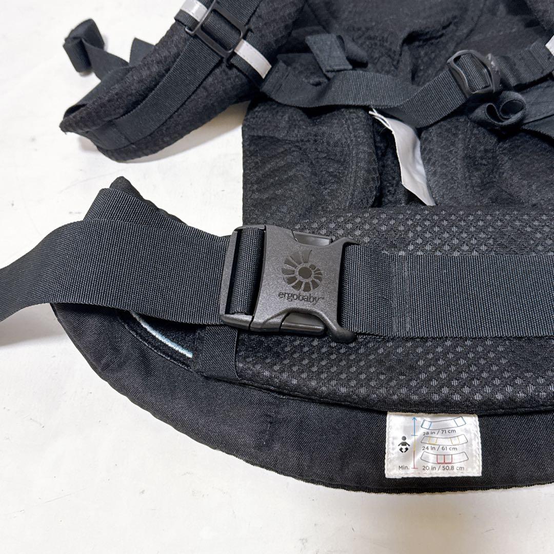 ergobaby 抱っこ紐 OMNI BREEZE ONYXブラック