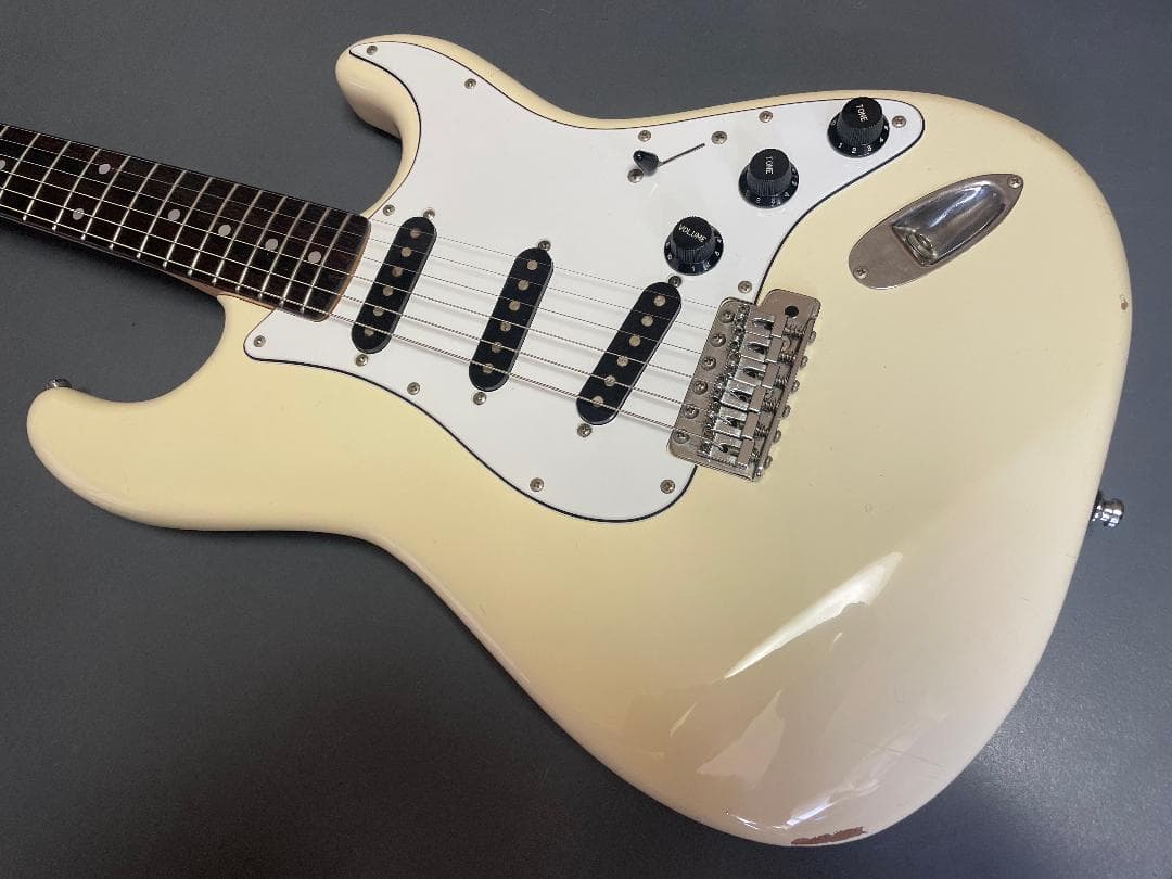Aシリアル フジゲンSquier CST-30