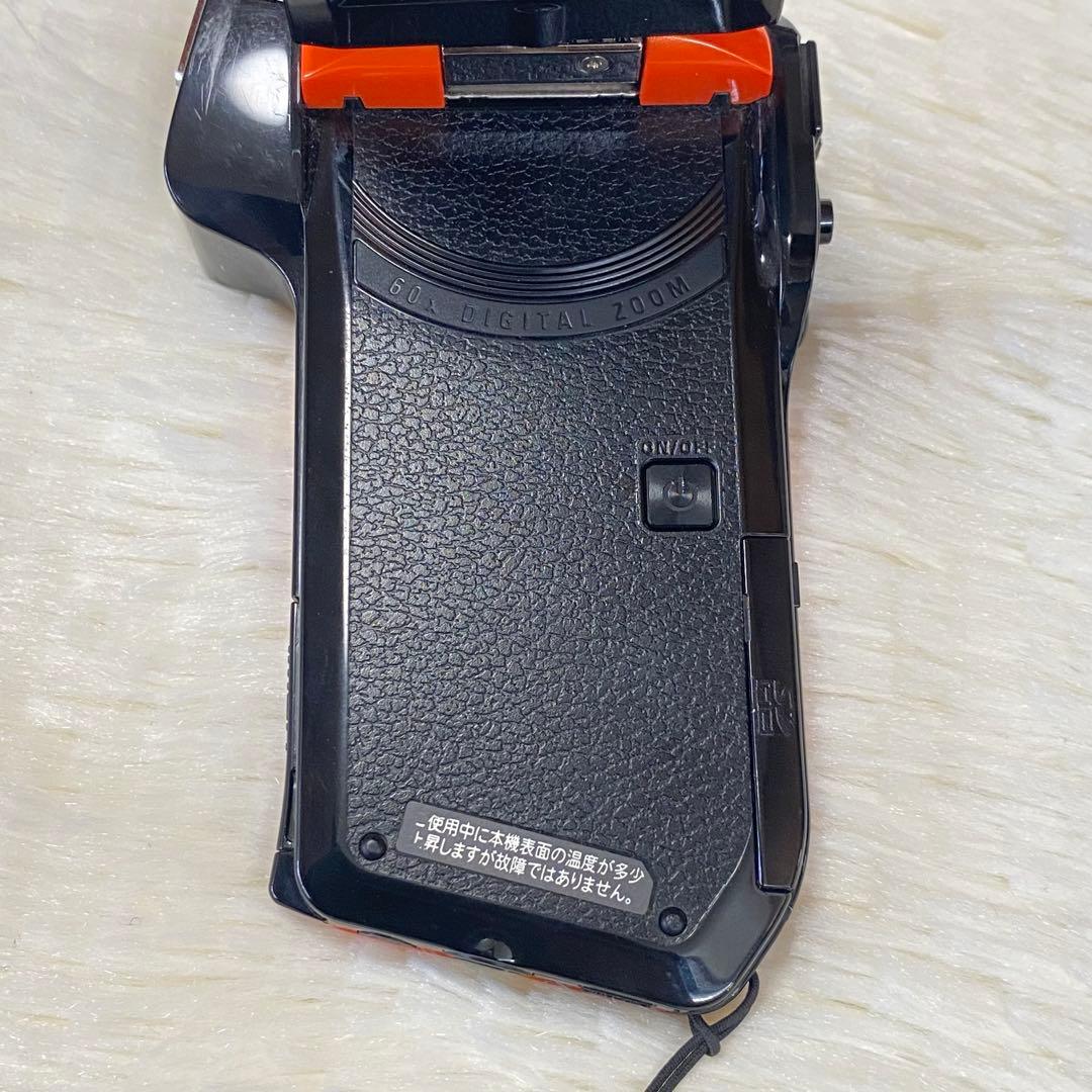 SANYO Xacti ザクティDMX-CG11 ビデオカメラ オレンジ