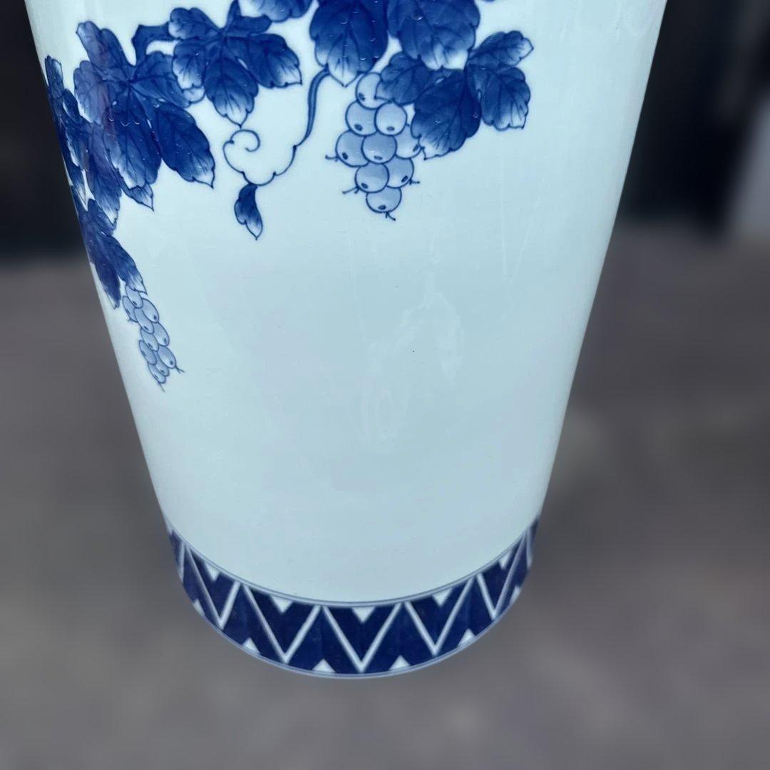 お値下げ❣️青と白のブドウモチーフ陶器　傘立て