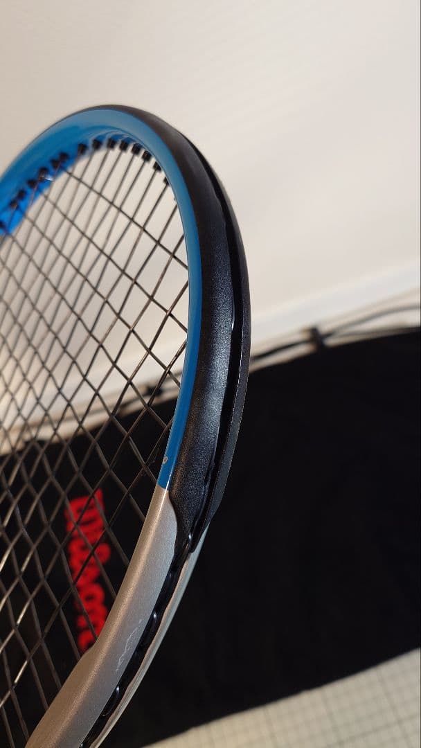 Wilson ULTRA TOUR 95CV（グリップサイズ２）