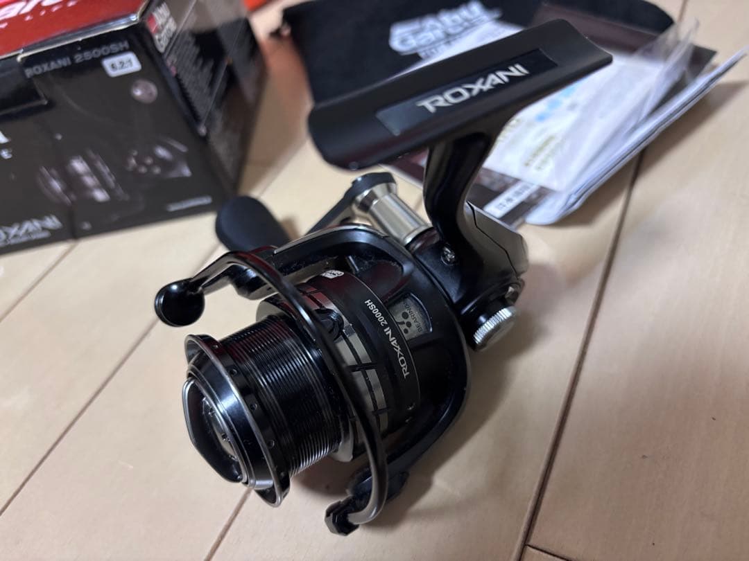リール Abu Garcia Roxani 2500SH 2000SH