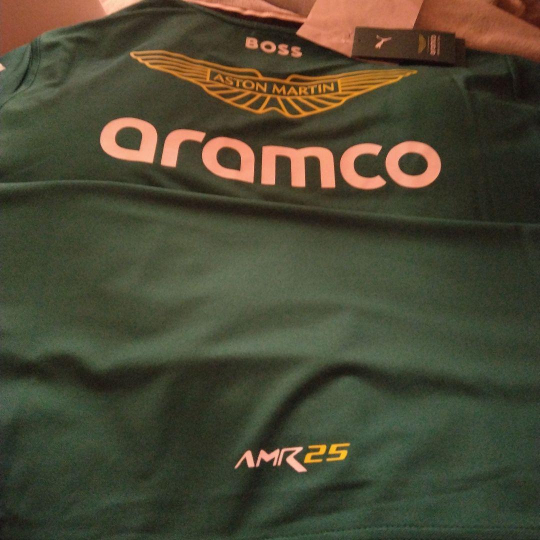 よ*ー様 PUMA Aston Martin F1 AMR25 Tシャツ 新品タ