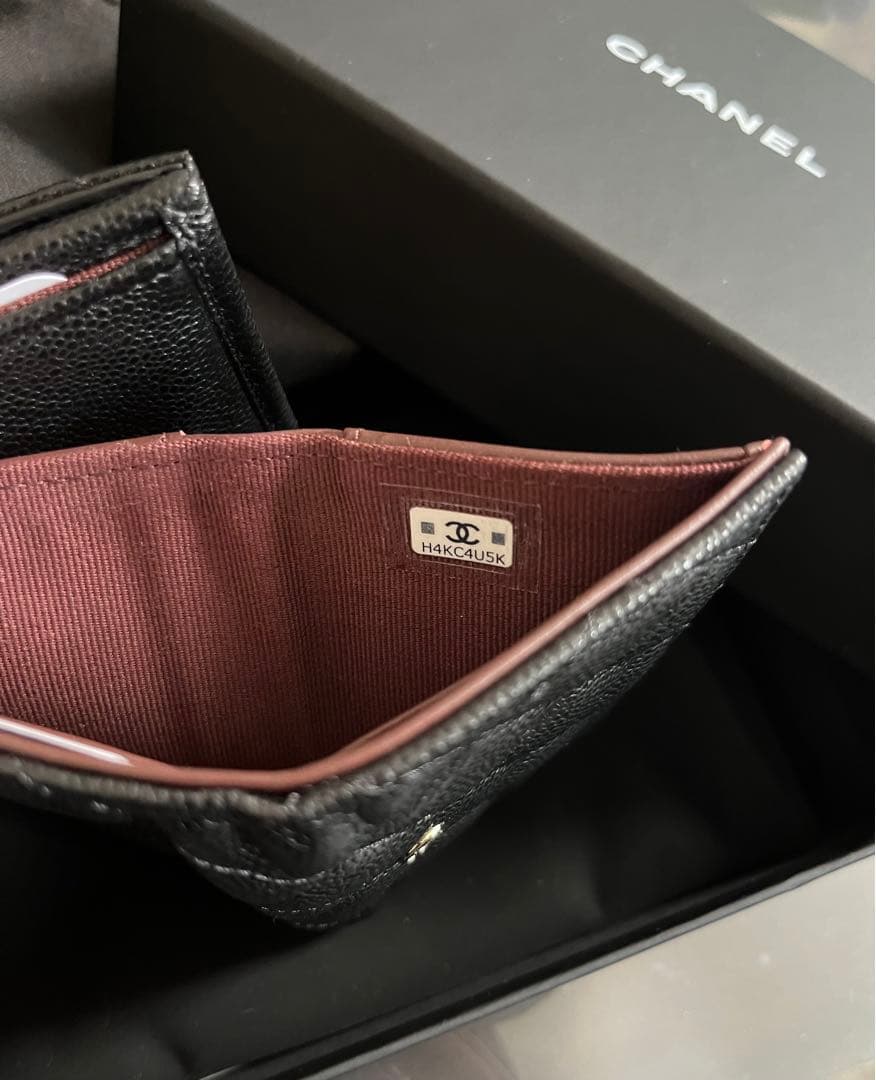 【新品未使用】CHANEL キャビアスキンウォレット