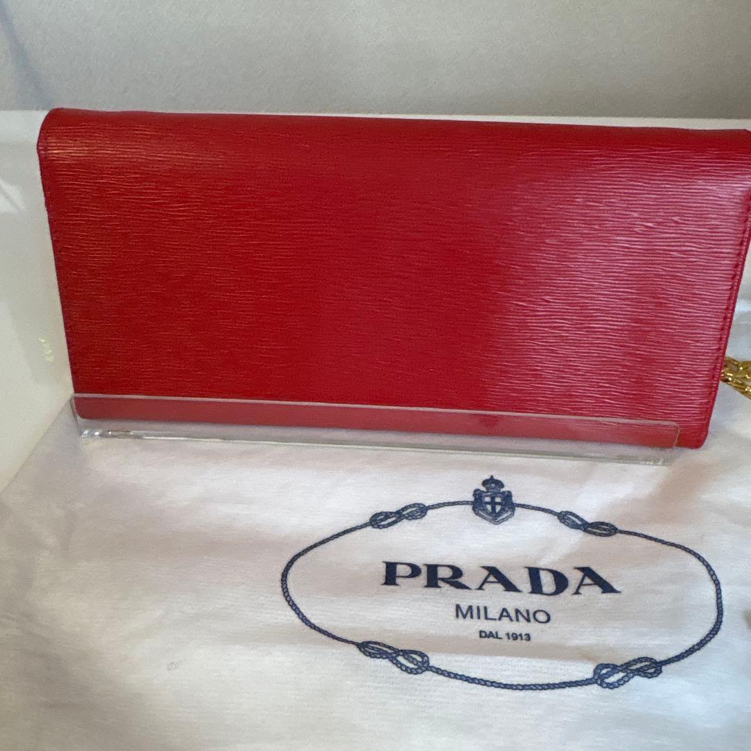 ⭐️PRADA⭐️プラダ サフィアーノ チェーンウォレット レッド