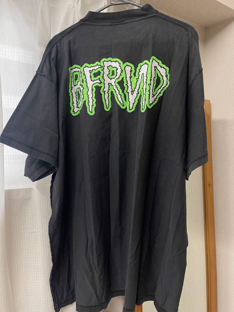 新品未使用 BalenciagaバレンシアガBFRND 半袖Ｔシャツ ブラック3