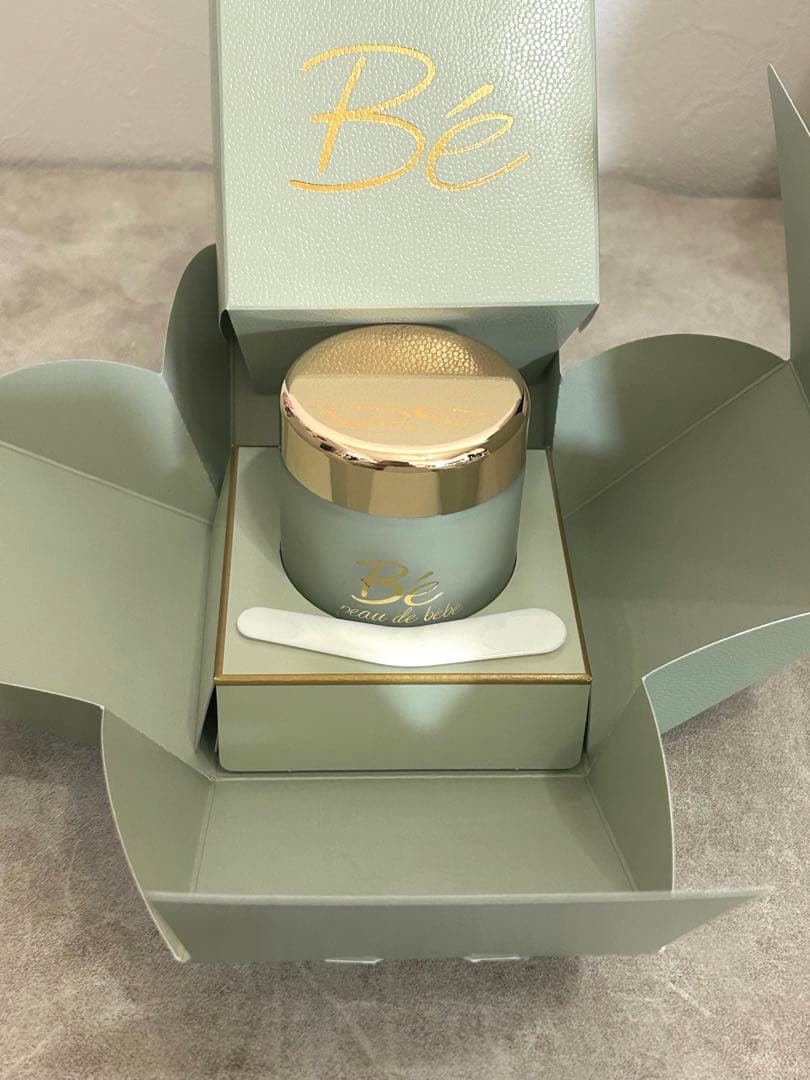 bebe cosmetique /ポーデべべ　グリーンリッチクリーム50g
