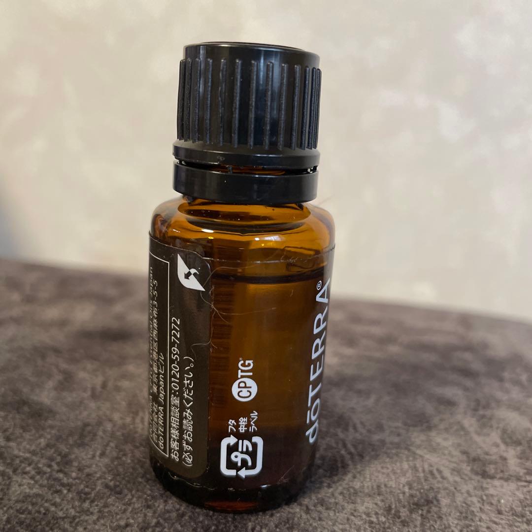 doTERRA フランキンセンス　15ml 新品未使用　未開封