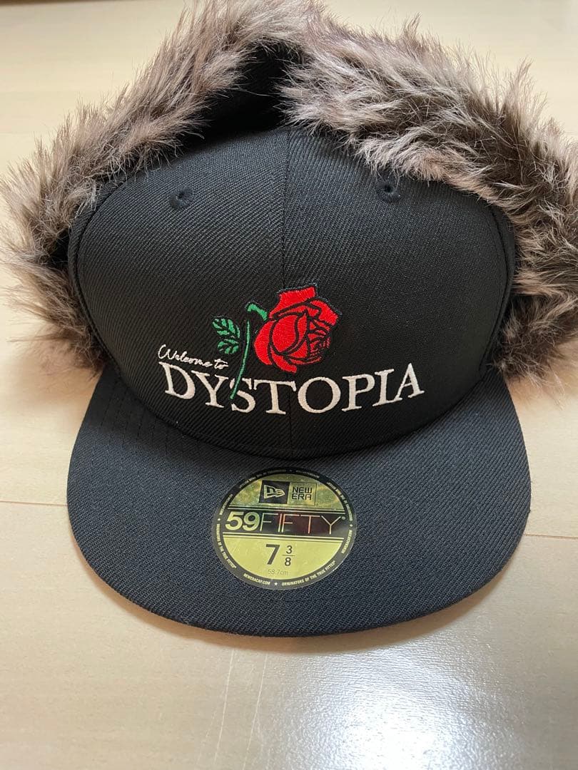 UNDERCOVER×NEW ERA59FIFTY ファーキャップ