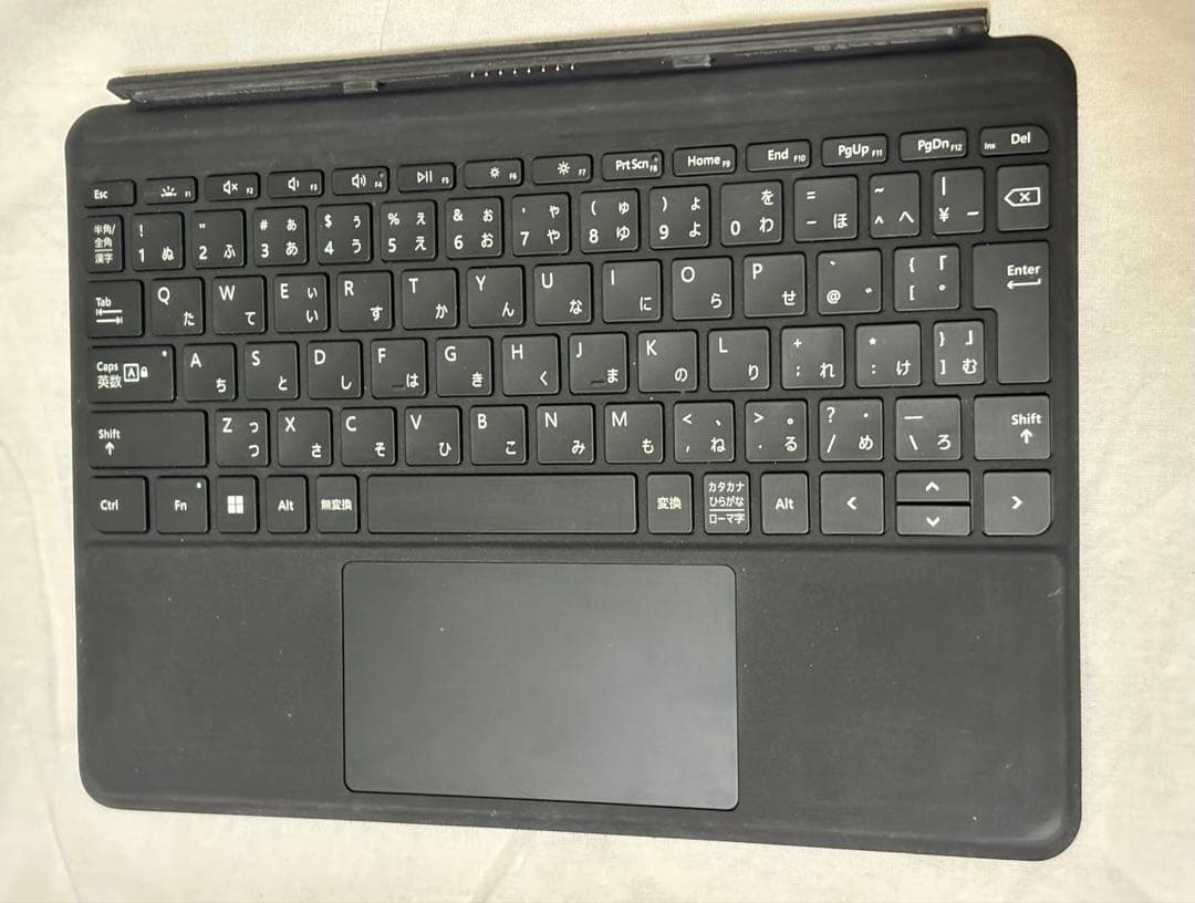 Surface Go 2 /8GB/SSD128 キーボードとケース付き