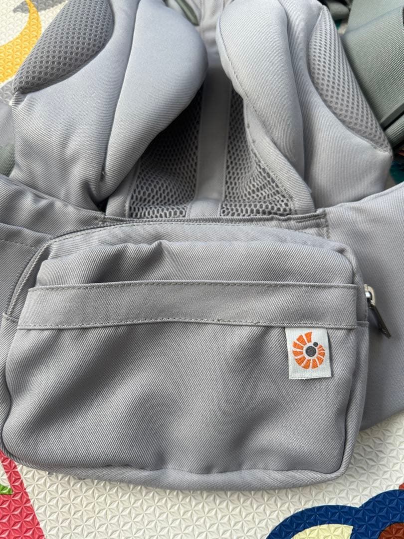 ergobaby グレー 抱っこ紐 超美品
