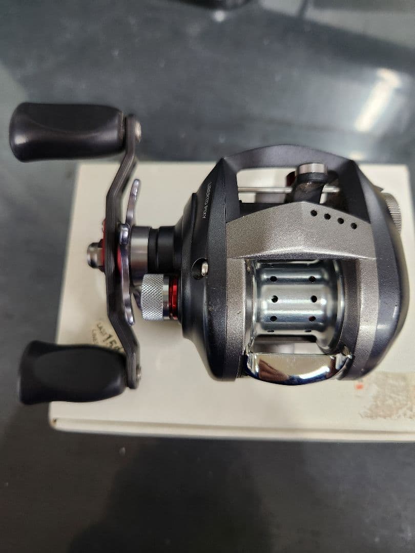 DAIWA PX68R/L ベイトリール