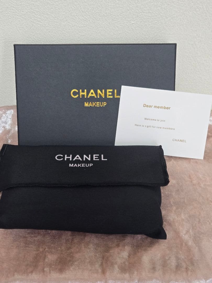 CHANEL ノベルティ ブラック キルティングポーチ メイクポーチ