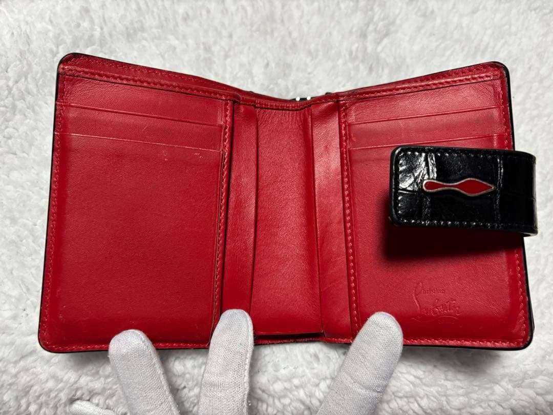 Christian Louboutin ブラック クロコ型押し