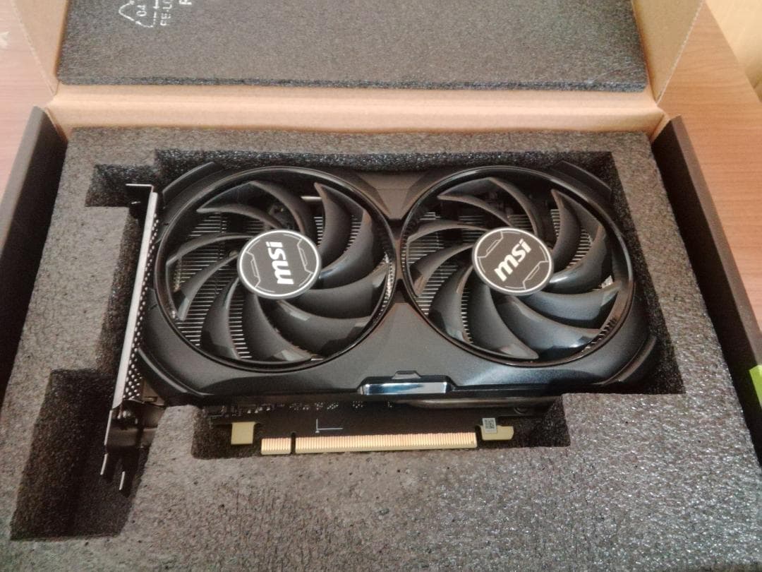 グラフィックボード・グラボ・ビデオカード MSI GeForce RTX 4060 Ti VENTUS 2X OC 8GB