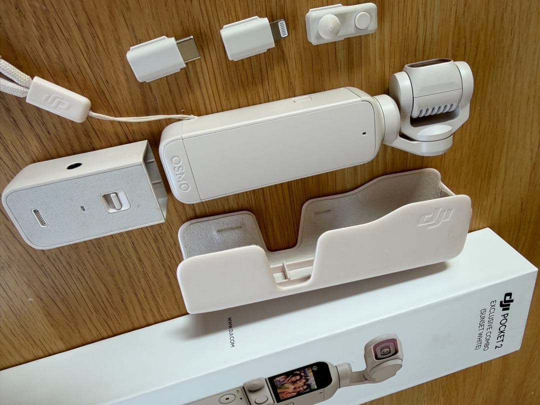 【Nguyen Huong】DJI Pocket 2 限定コンボ　ホワイト