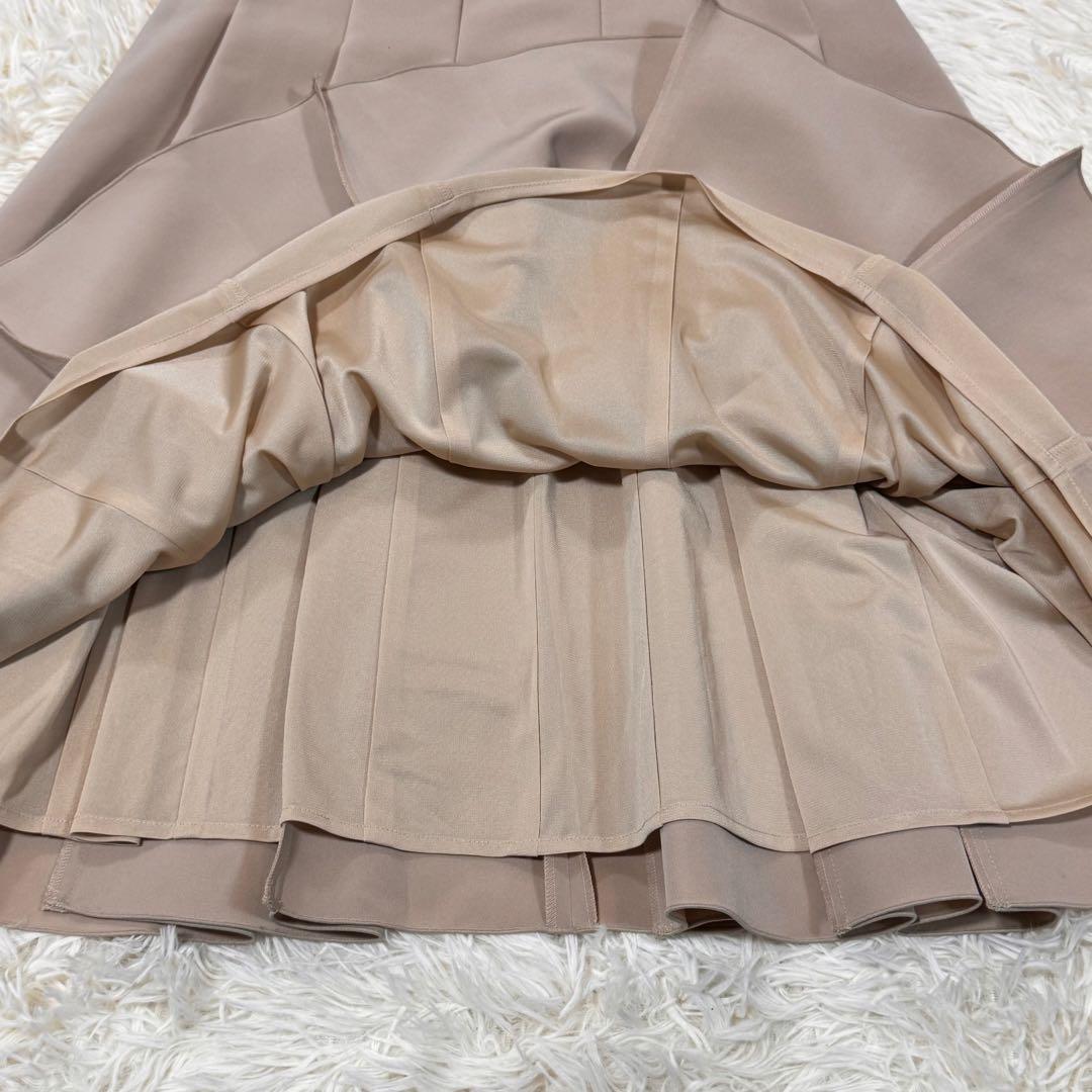タグ付美品 定価7万 フォクシー スリムタックドレス Aライン ベージュ 38