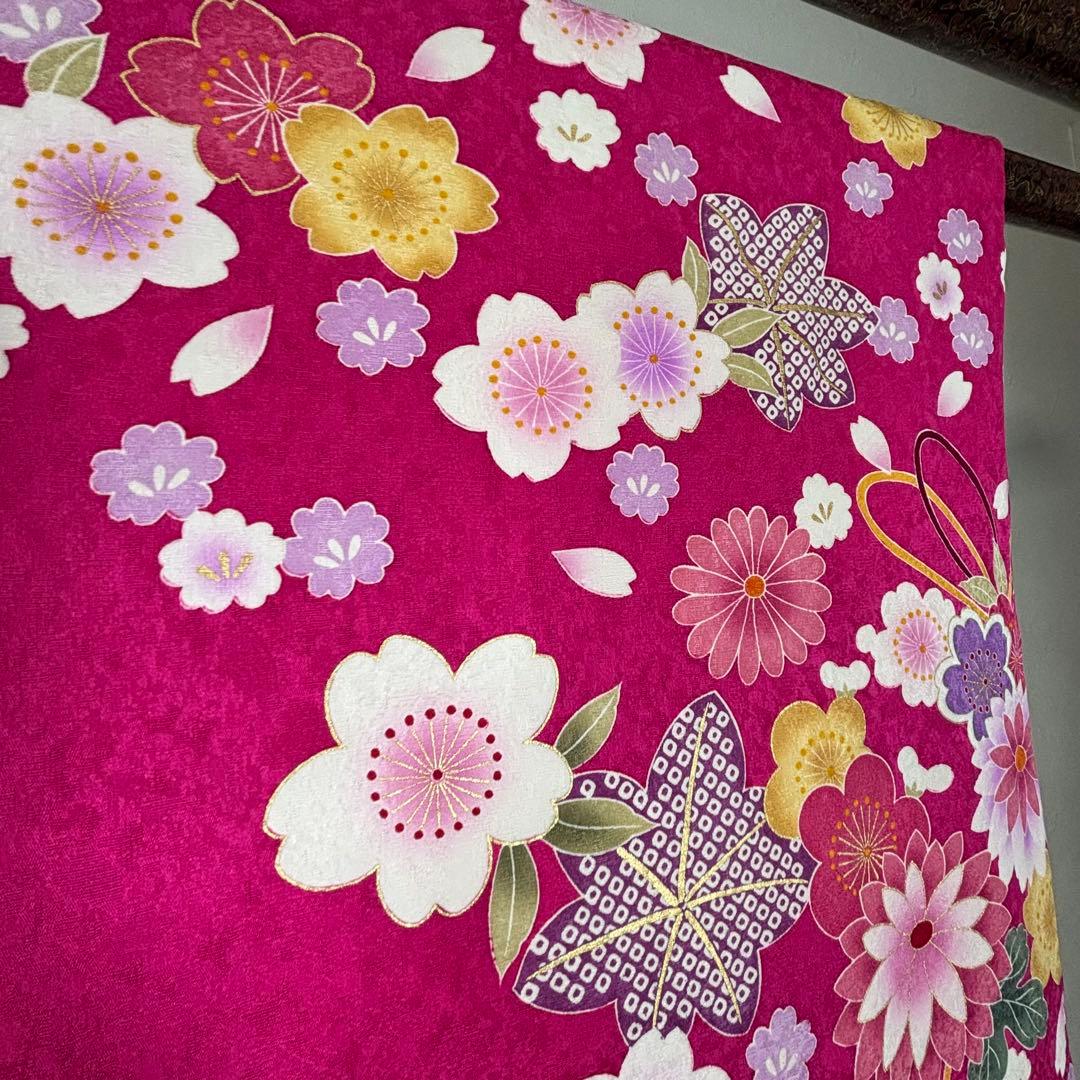 超美品　正絹　現代　振袖　成人式　着物　ピンク　躑躅色 175裄70 刺繍
