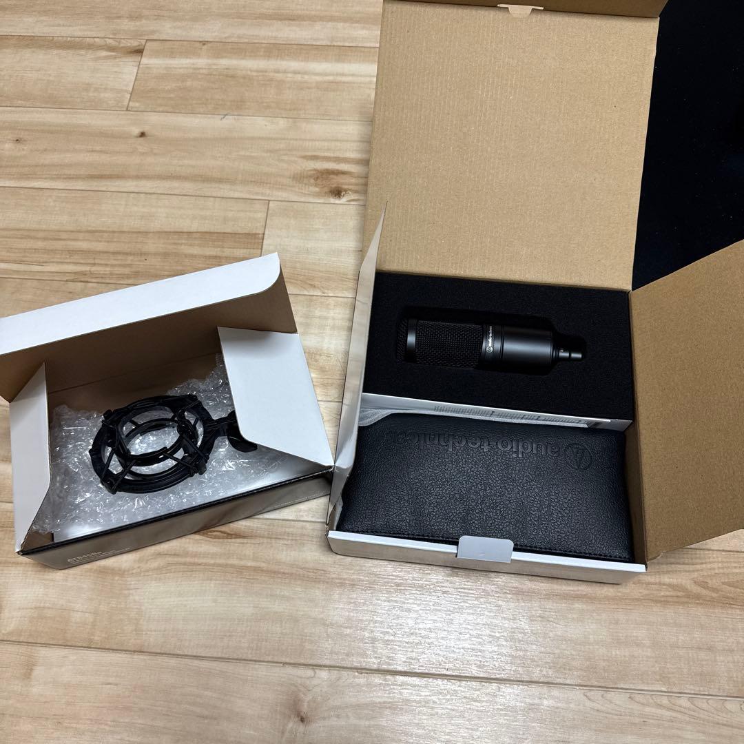 audio-technicaAT2020コンデンサーマイク ショックマウント付き