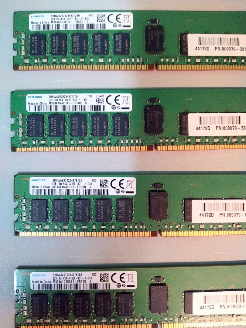 ドラえもん　SAMSUNG 8GB PC4-2400T 8枚