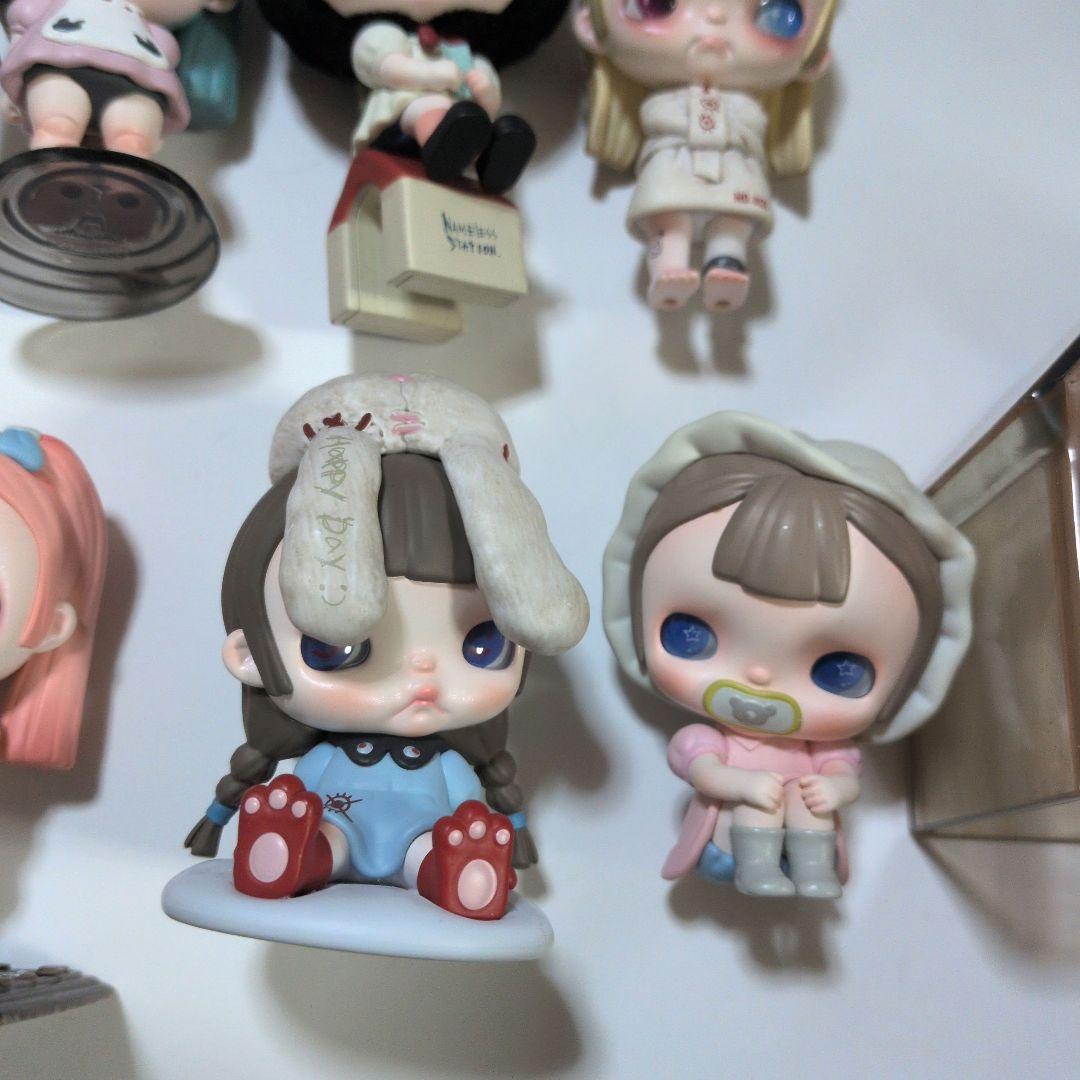 ポップマート　フィギュア popmart tinytinyプロローグシリーズ