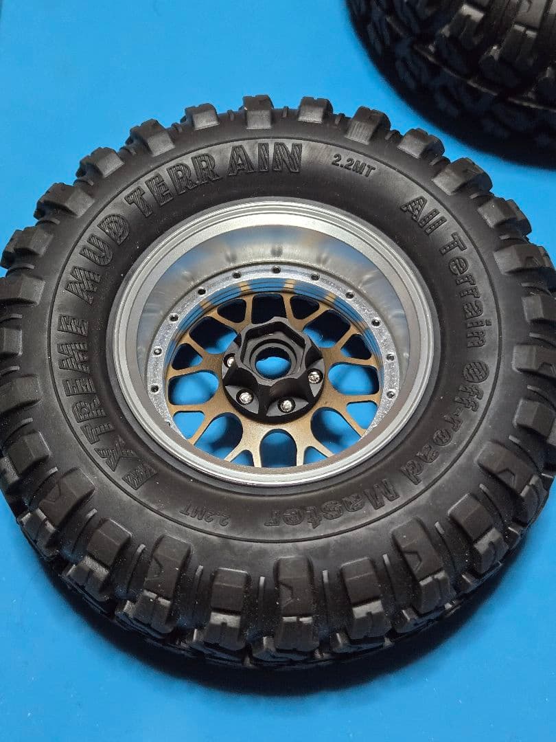【未使用に近い】1/10 RC クローラー用 2.2インチ タイヤ&ホイール