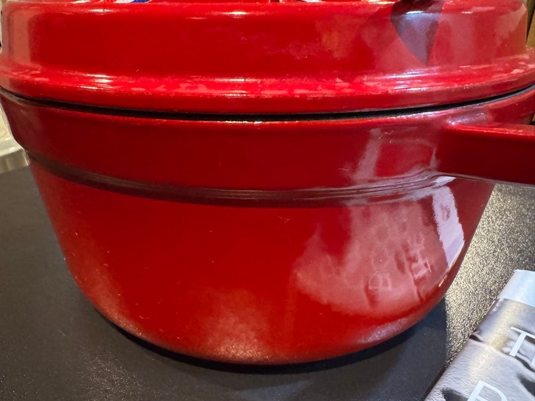 STAUB 両手鍋 レッド 約22cm