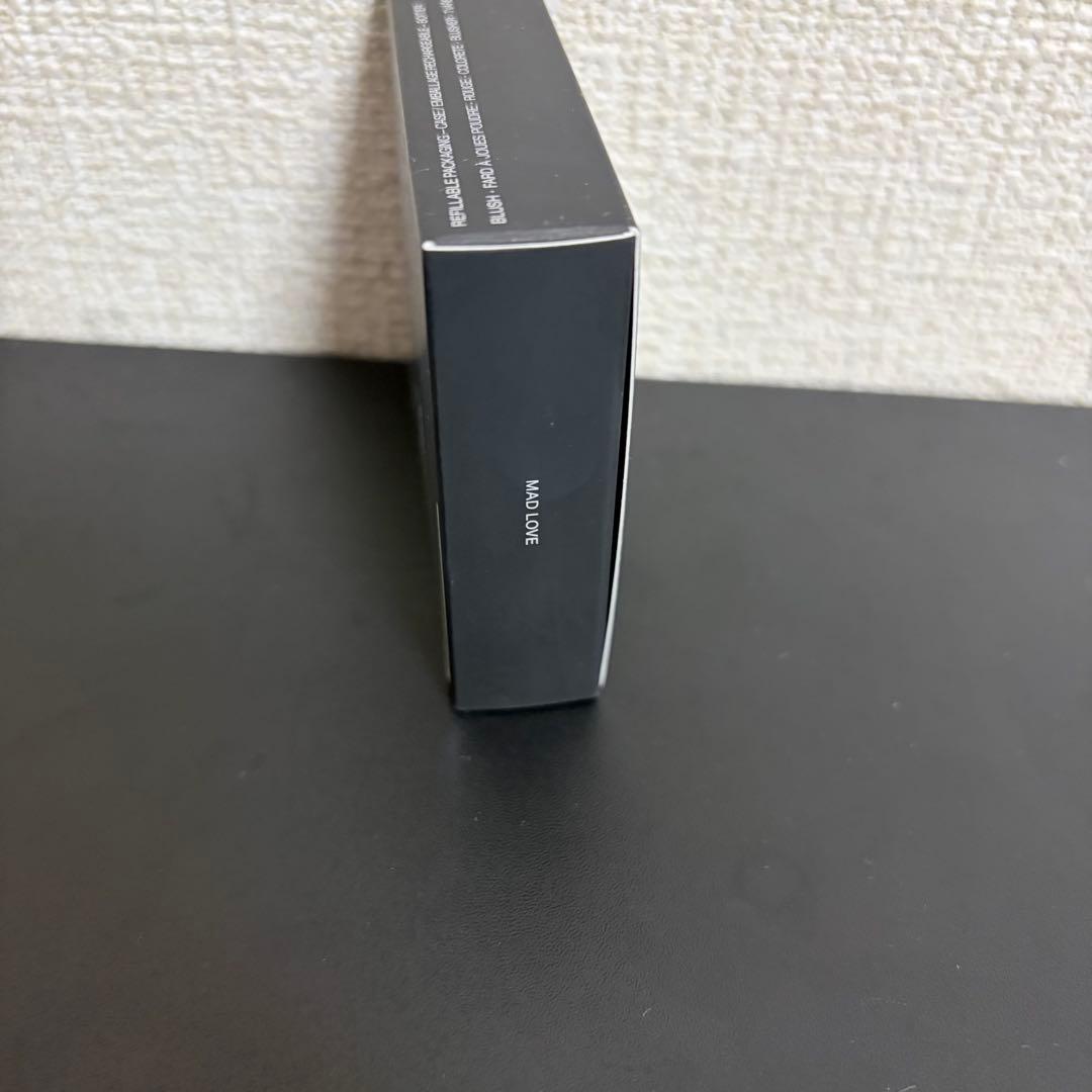 ❗️週末限定値下げ中❗️NARS ブラッシュ　Ｎ　907　MAD LOVE