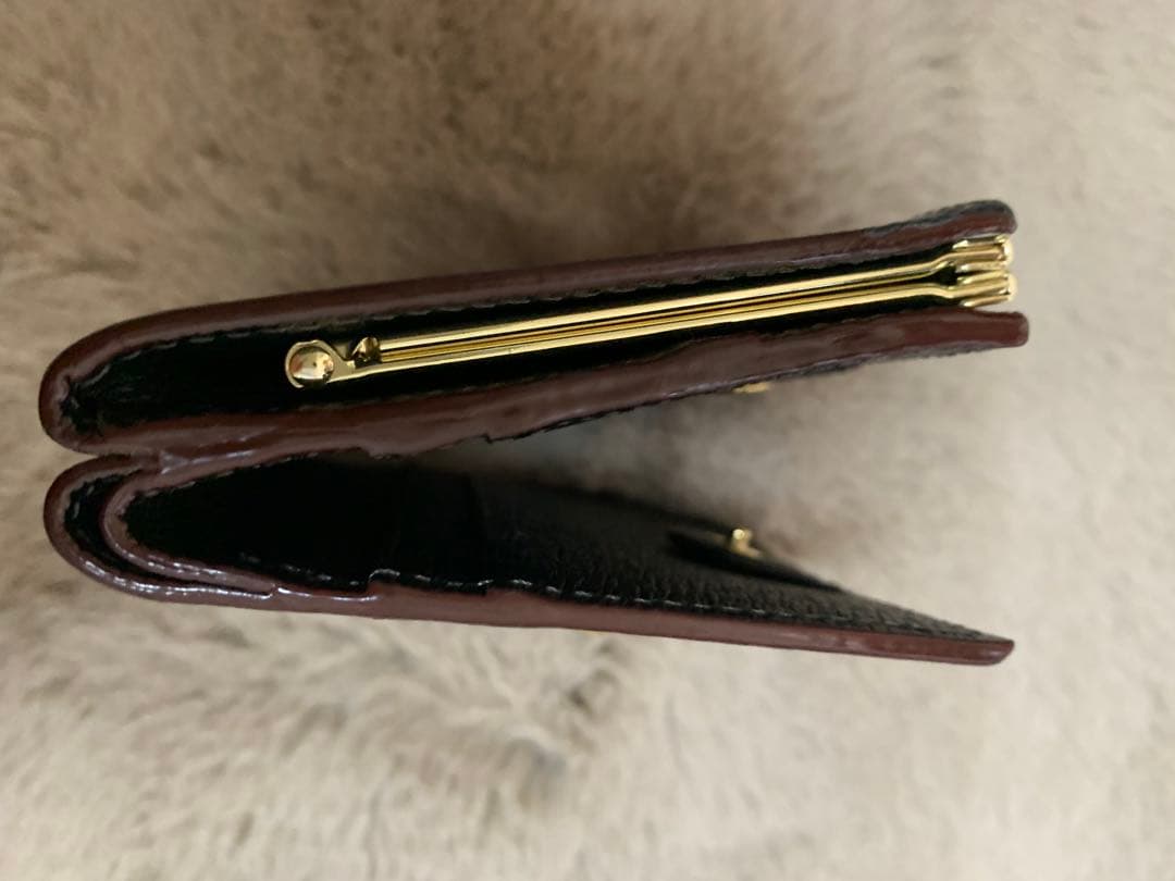 ヴィヴィアンウエストウッド がま口 二つ折り財布 レザー 黒
