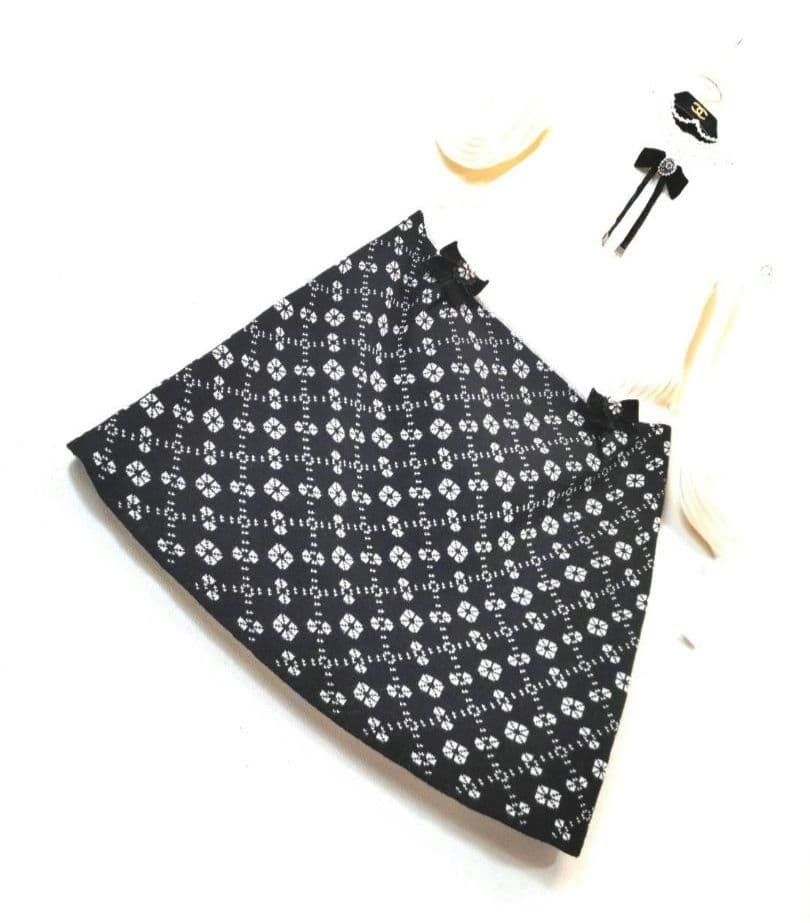 ✨新品極美42❣✨定価¥26400❣まるでリカちゃん❣✨清楚可憐なオフ白✨
