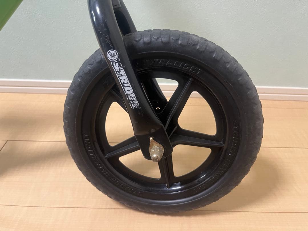 STRIDER スポーツ バランスバイク レッド　ストライダー　グリーン