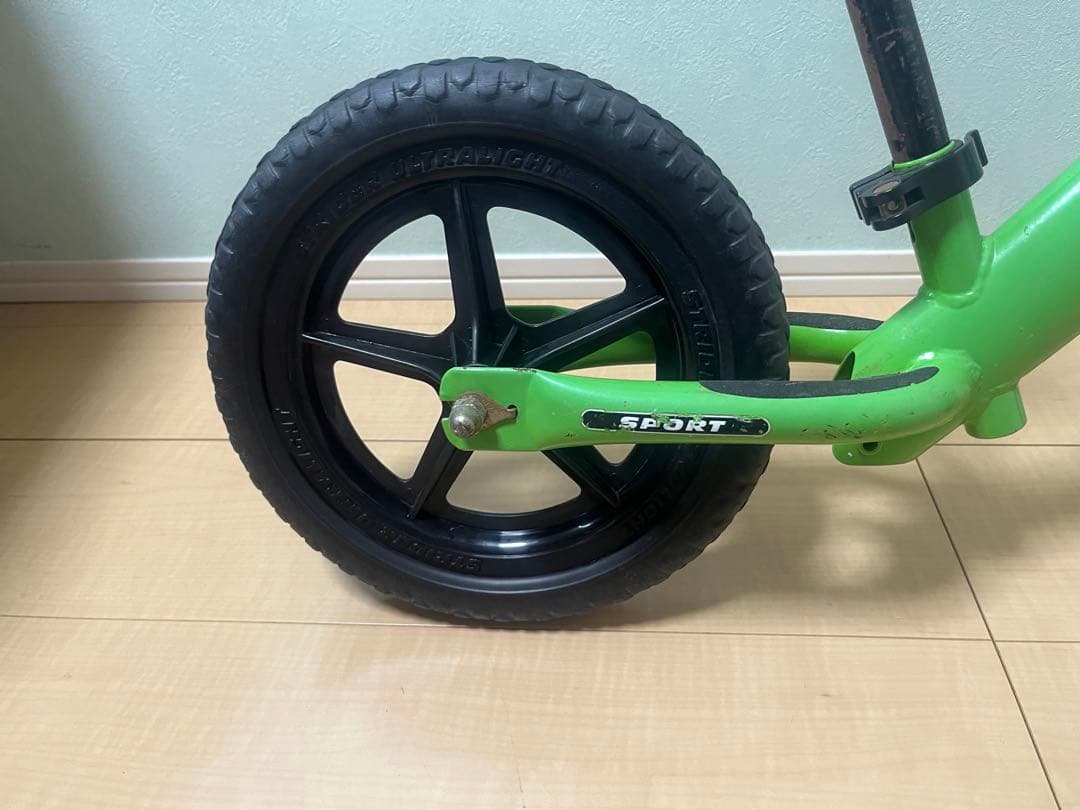STRIDER スポーツ バランスバイク レッド　ストライダー　グリーン