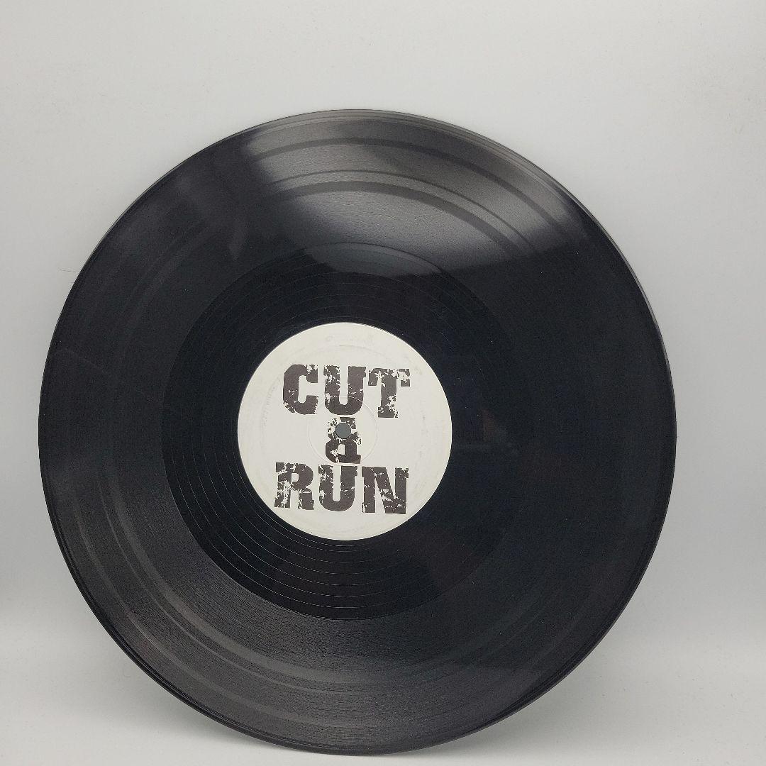 Cut & Run/Outta Space(Remixes) 12\"04年
