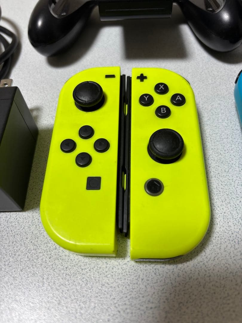 Nintendo Switch 本体 赤/青/黄 付属品あり