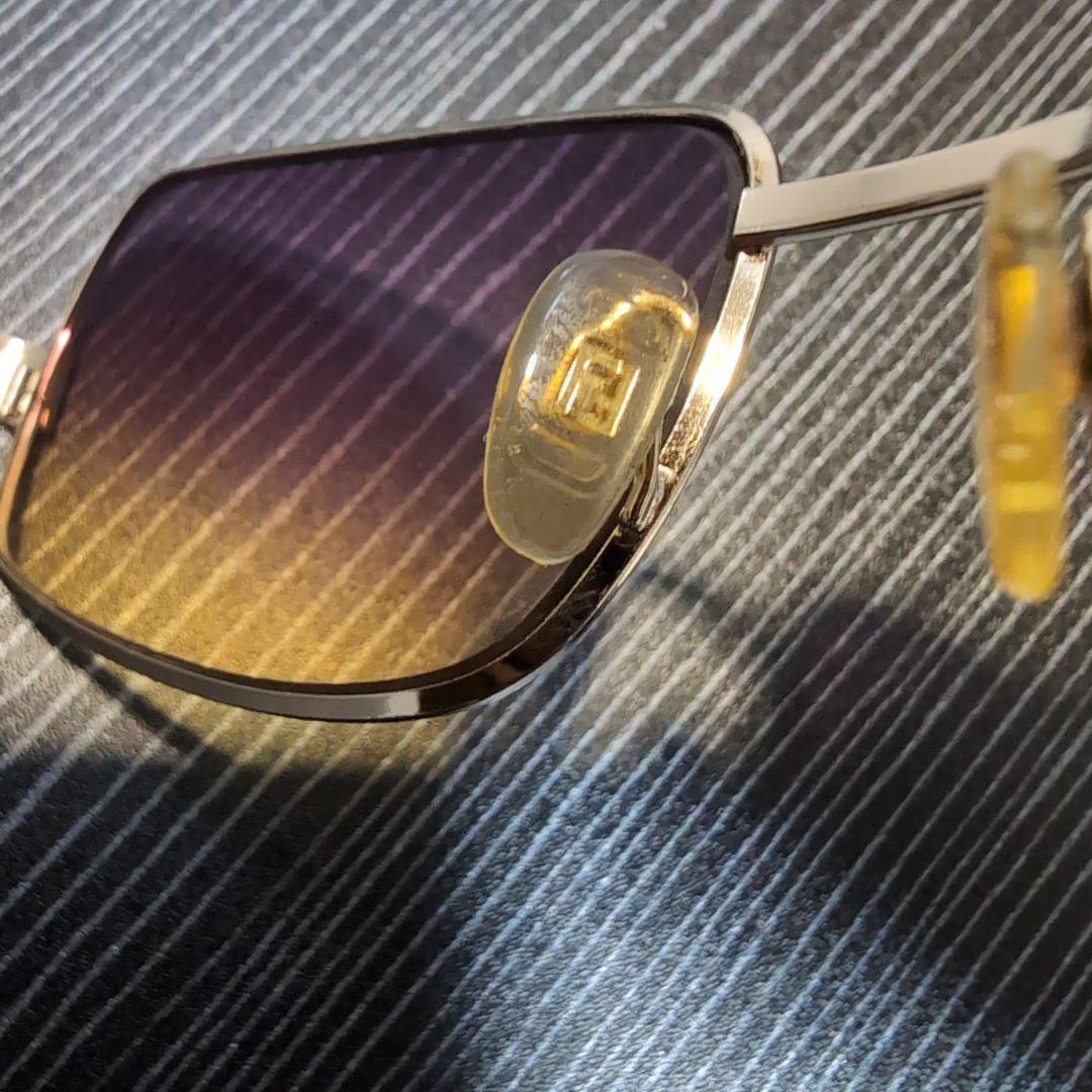 FENDI メンズゴールドフレーム パープルグラデーションサングラス
