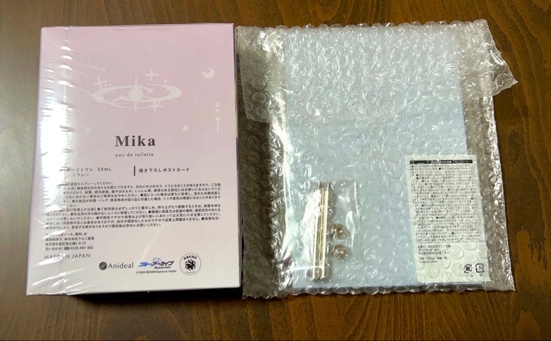 ブルーアーカイブ オードトワレ ミカ アクリルパネルセット ブルアカ 香水