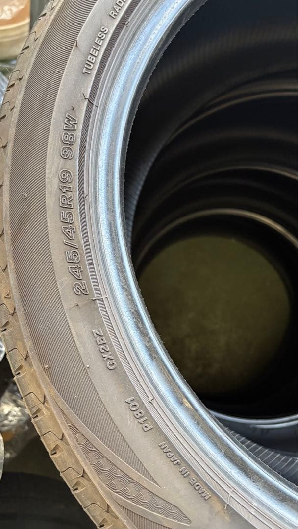 ブリヂストン 245/45-19REGNO GR-XII 19インチタイヤ