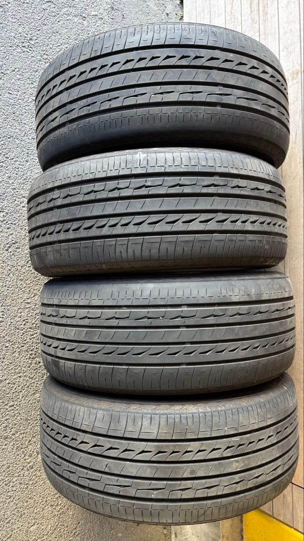ブリヂストン 245/45-19REGNO GR-XII 19インチタイヤ