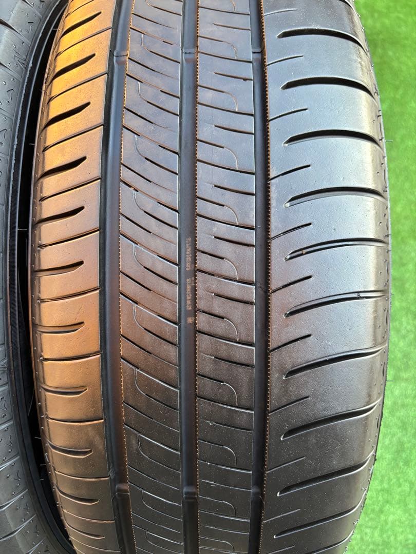 DUNLOP ENASAVE 215/60R17 2024年製9~9.5分 深山