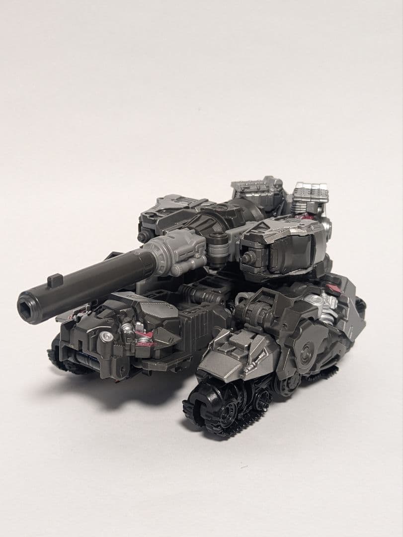 【開封品】トランスフォーマー　スタジオシリーズ　SS-127　メガトロン