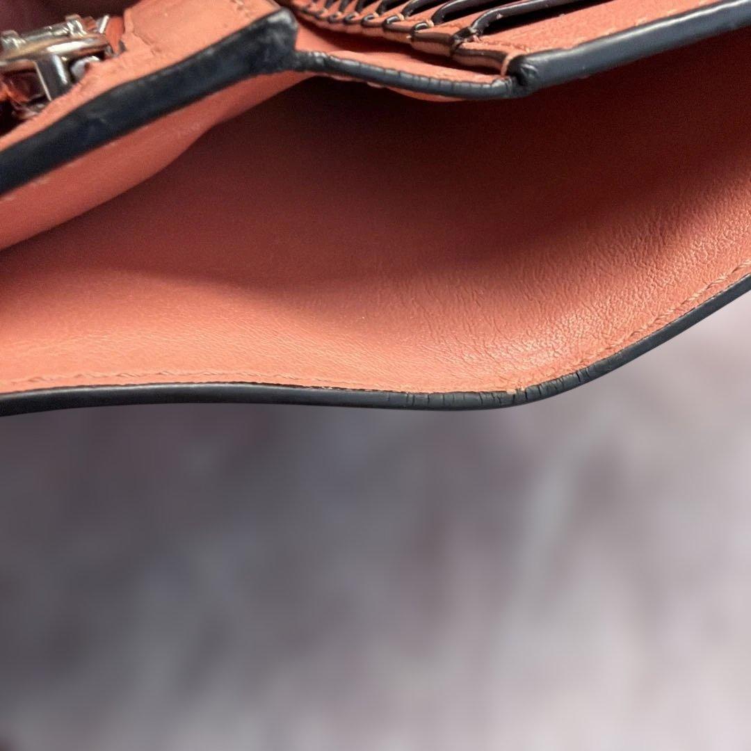 LOEWE レザー二つ折り財布