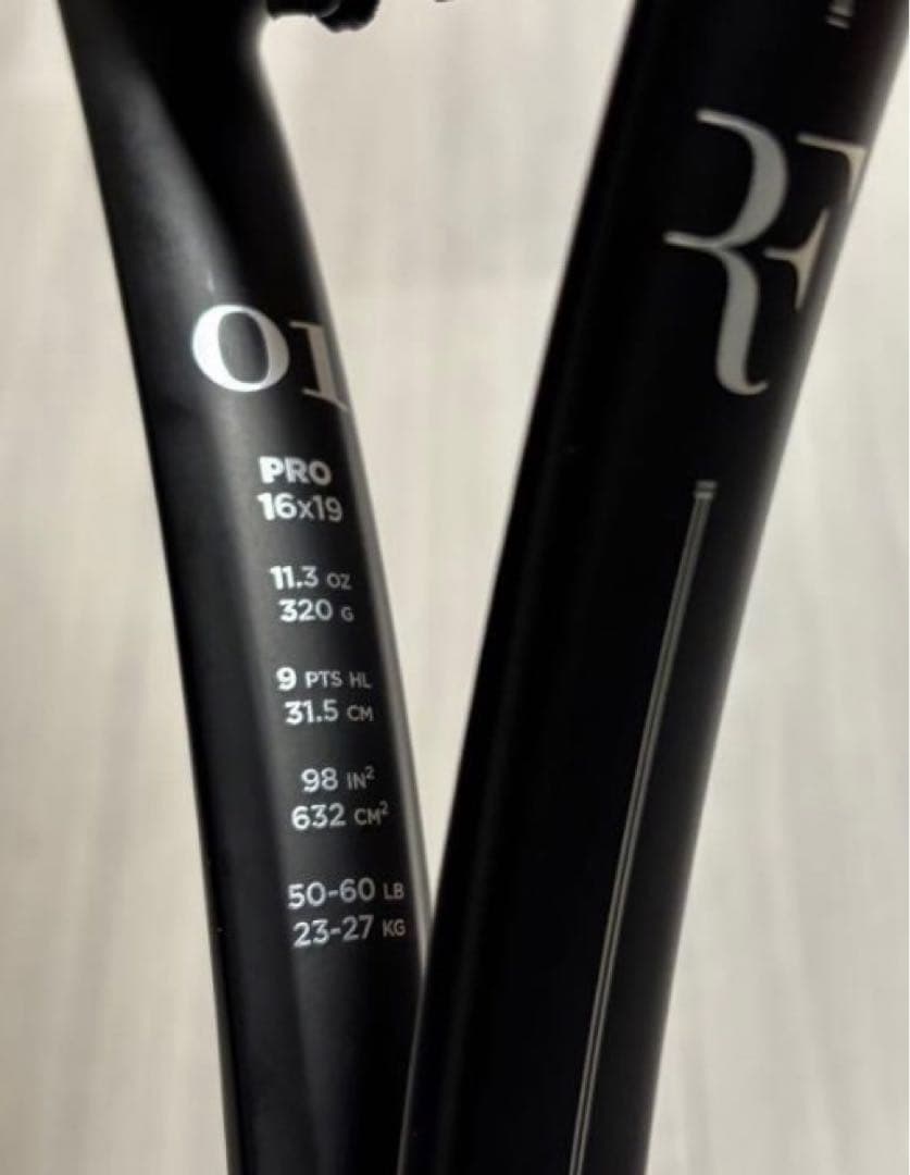 Wilson RF 01 PRO グリップ3 ロジャーフェデラーモデル