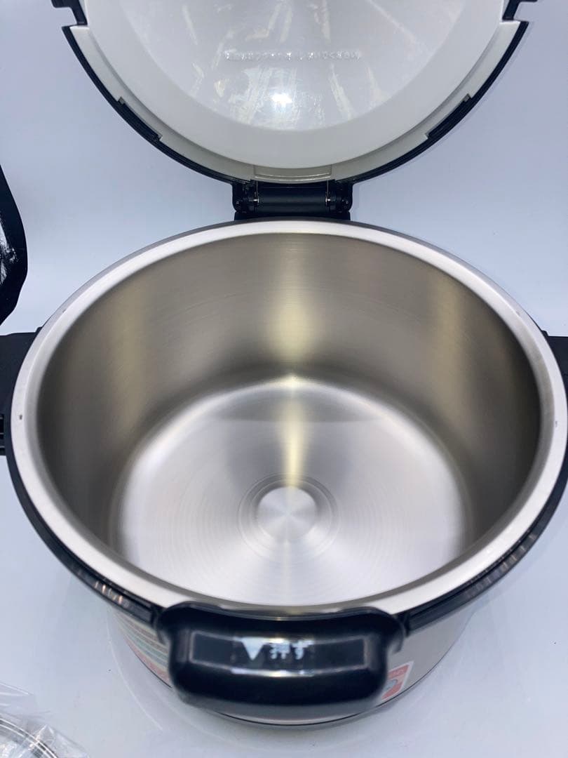 未使用　サーモス シャトルシェフ 3.5L KPJ-3500