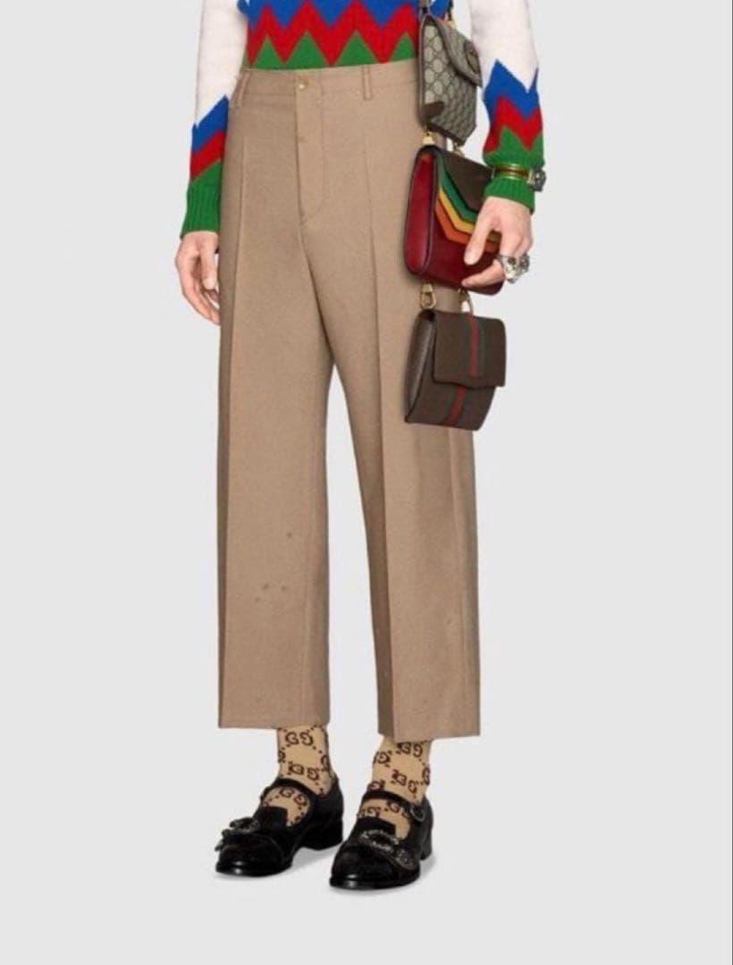 GUCCI GGロゴ ロングソックス ベージュ/ブラウン