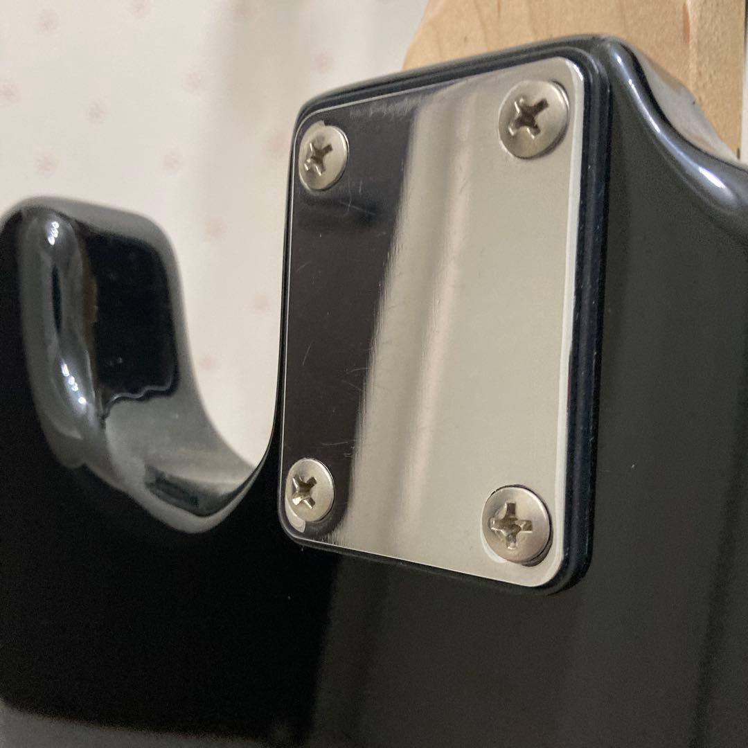 BST-1/M BLK Bacchus 黒　ストラトキャスター