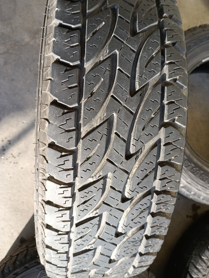 215/65r16 ブリヂストン　デューラー　タイヤ4本セット