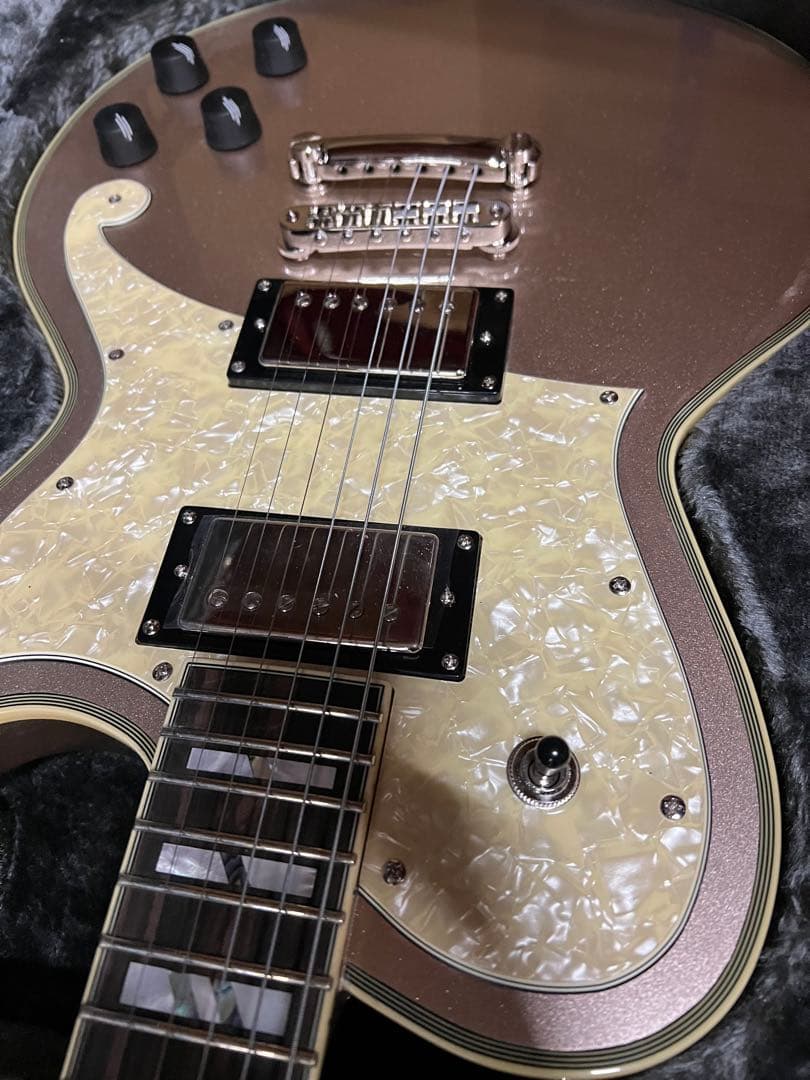 D’Angelico Deluxe Atlantic Desert Gold