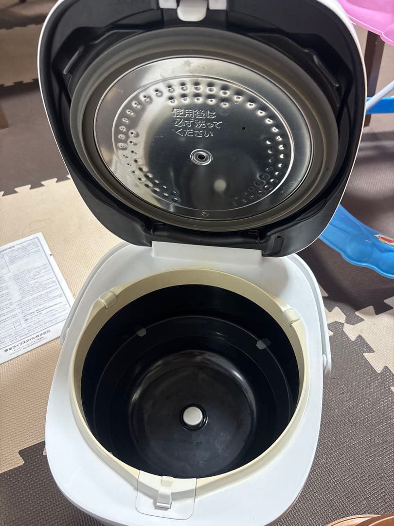 TOSHIBA RC-18VRV炊飯器 1.8L 2024年製 動作品