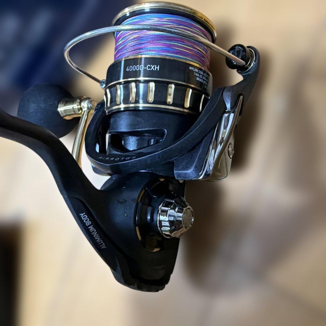 美品 DAIWA 23 BG SW 4000D-CXH